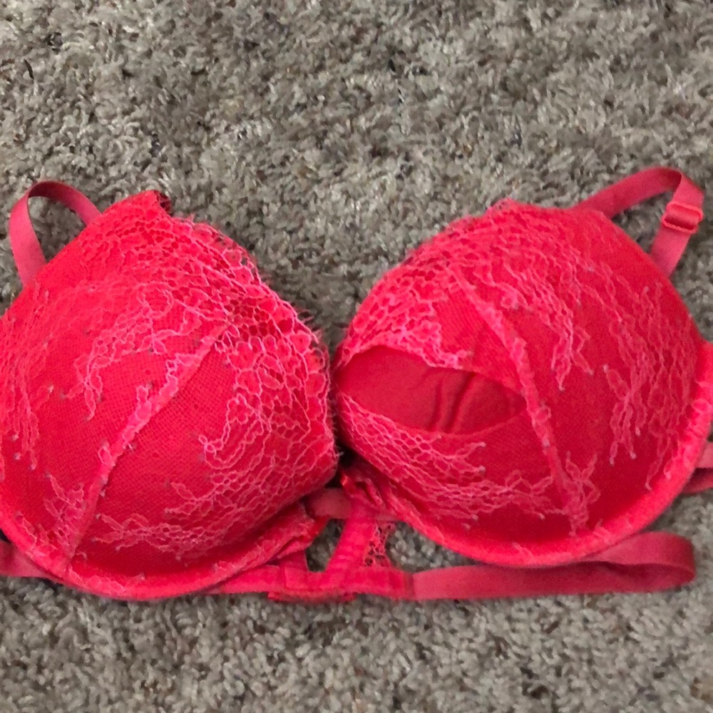 Victoria Secret Red Caged Push Up Bra